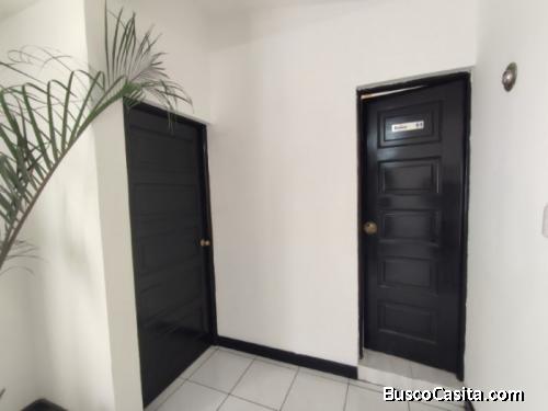 Oficina En Renta Zona 15 Adentro De Casa Comercial; Idi: 127022