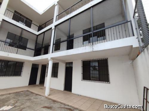 Edificio De 3 Niveles En Venta Y Renta, San Cristóbal; Idi: 122882