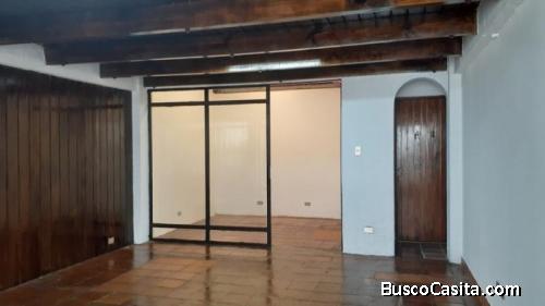 Local Comercial En Renta En Zona 9, En Primer Nivel; Idi: 116671