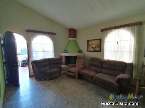 Casa En Venta Villa Nueva, 6 Habitaciones, 6 Parqueos; Idi: 103111