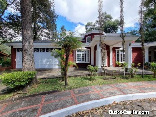 Casa En Renta Labor De Castilla, Rodeada De Arboles; Idi: 83758