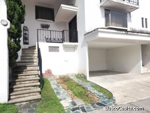 Casa En Venta Adentro De Garita Bulevar San Cristóbal; Idi: 81458