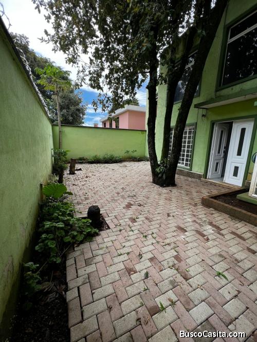 RENTO CASA EN CONDOMINIO LAS HOJARASCAS KM 21 RUTA INTERAMERICANA