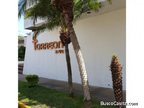 Apartamento tipo Estudio en renta en Edificio Torreón Zona 14