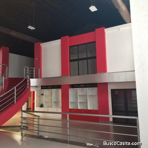 LOCAL EN RENTA ZONA 10  MUNDO INMOBILIARIO