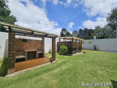 Casa de un nivel en VENTA en Jardines de San Lucas 4