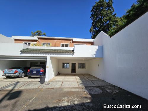 ALQUILO CASA DE 2 NIVELES Y 4 HABITACIONES ENTRADA A OLMECA SAN JOSE PINULA