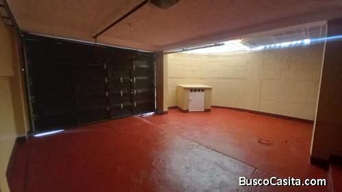 Casa en venta en Lomas del Rodeo, zona 3 de Mixco