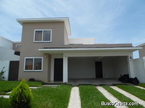 FONTANA II CASA C. S, EN RENTA  MUNDO INMOBILIARIO