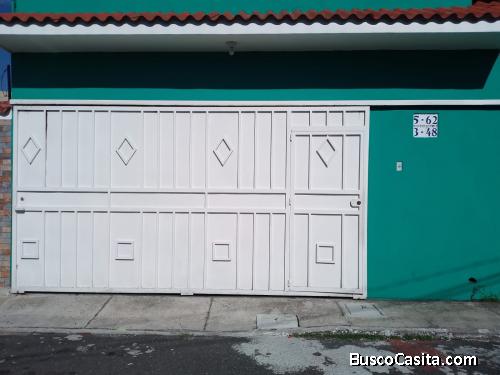 RENTO CASA EN COLONIA EL TESORO ZONA 11