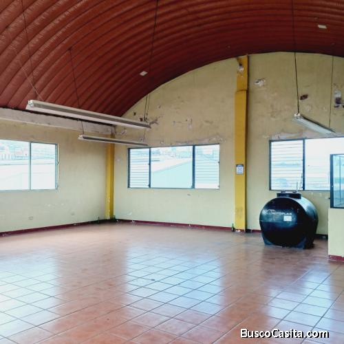 En renta Ofibodega en San Cristóbal Zona 8 Mixco