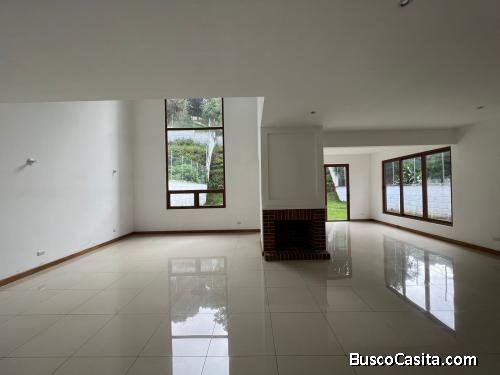 CASA EN RENTA EN ALTO VALLE KM 10 CARRETERA A EL SALVADOR