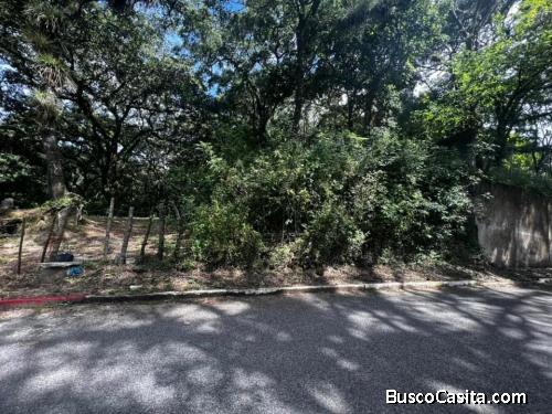 Terreno en venta en Condominio Hojarascas Mixco