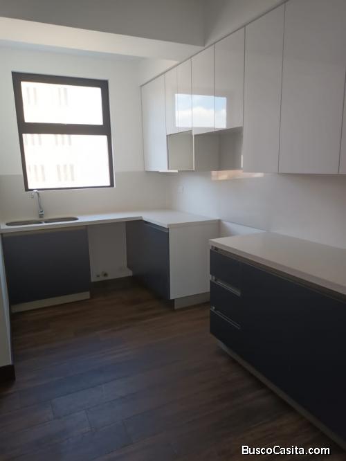 Vendo lindo apartamento Casa Roble zona 14