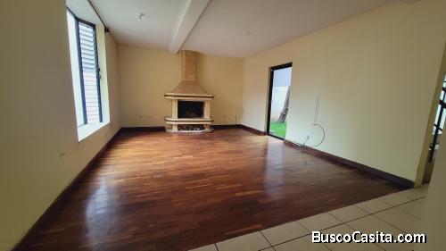 Casa En Renta Zona 16 Gt Con Seguridad Cerca De Url Uvg; Idi: 138251