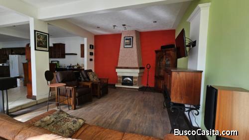 Hermosa casa en venta en zona 16