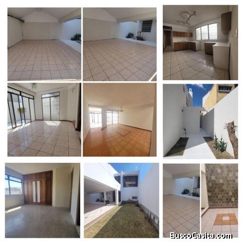 Casa en venta recién renovada en zona 8 de Mixco