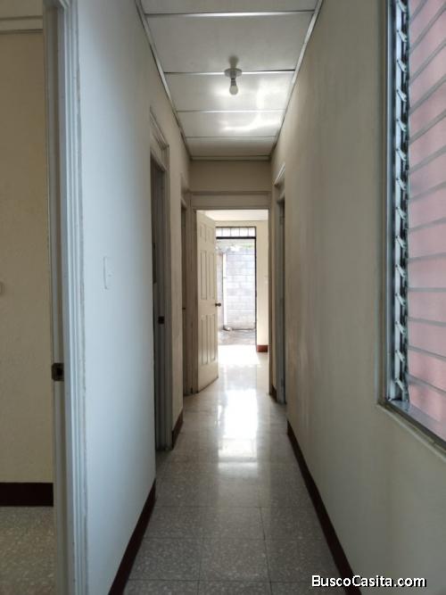 Renta Apartamento Zona 2 Mixco Tesoro Banvi; Idi: 137729