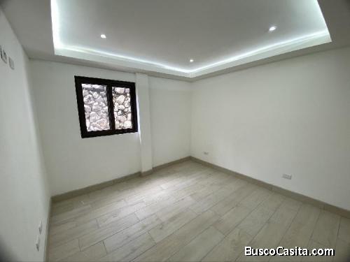 Apartamento Conveniente En Renta En Zona 15; Idi: 111476