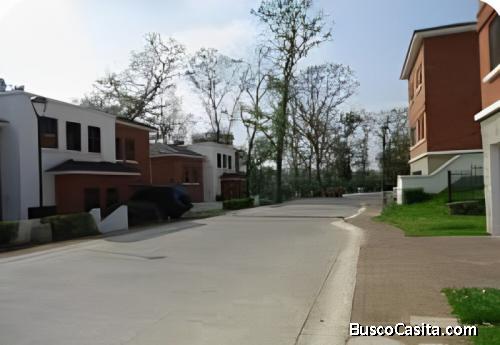 Casa En Renta En Encinos Del Naranjo; Idi: 138195