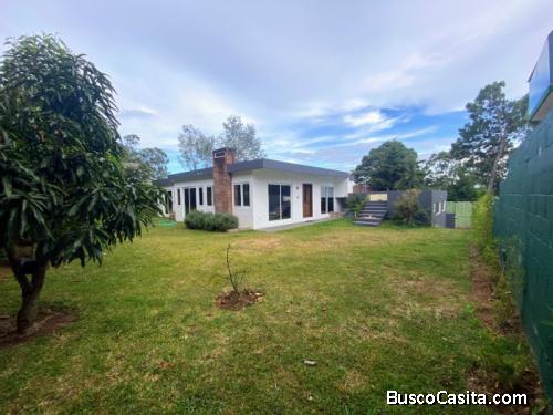 Casa En Venta Club Campestre La Montaña Z. 6 Mixco; Idi: 85077