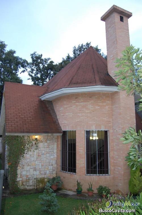 Casa En Venta En Residencial Hacienda Santo Domingo; Idi: 100297