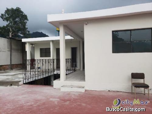 Casa A Las Orillas Del Centro De Antigua, Con 8 Habs.; Idi: 101413