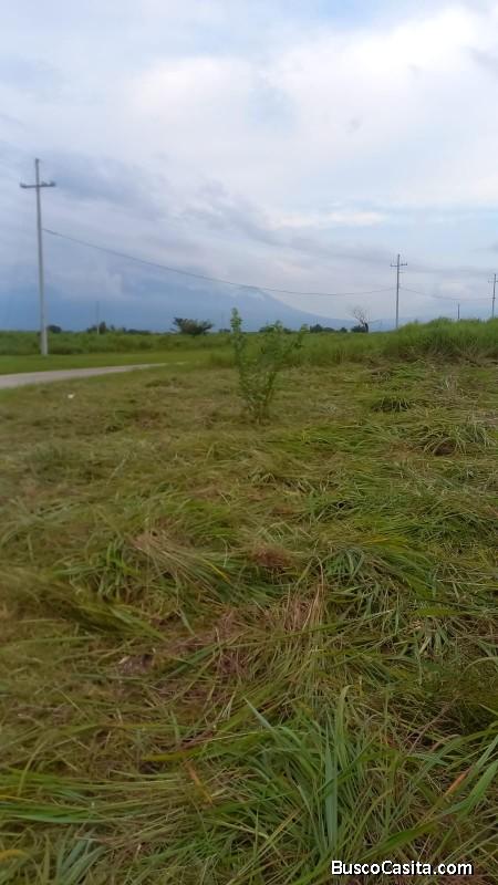 Terreno plano en Santa Rosa. Todos los papeles en orden. 591.78 MTS2. Terreno en Venta en Lagunas de