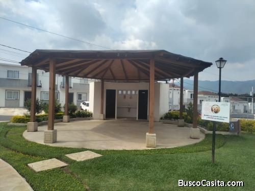 Casa En Renta En Condado Almería, San José Pinula,; Idi: 138738