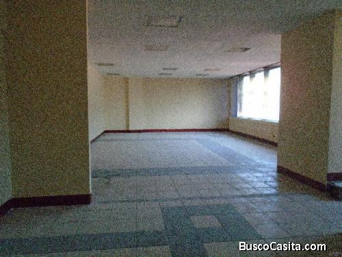 Renta 97 M² Local En Ciudad San Cristobal; Idi: 84106