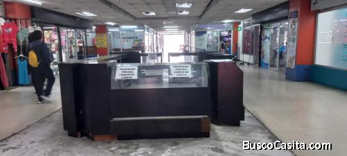Kiosko De 27 Mt2 En Primer Nivel En Renta En Zona 5; Idi: 135496