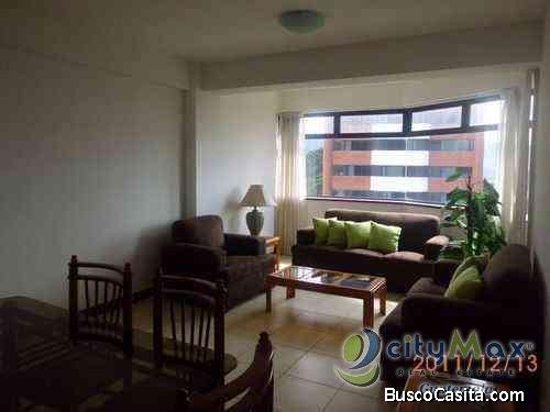 Alquilo Apartamento Con 86.00m2 En Zona 14 Paa-037-01-08; Idi: 56490