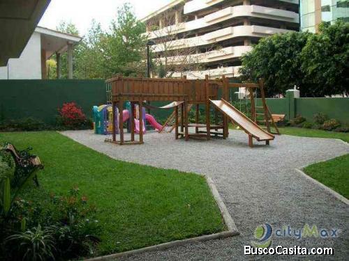 Alquilo Apartamento Con 195.00m2 En Zona 14 Paa-023-01-08; Idi: 61555