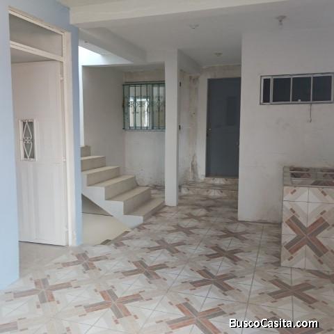 Casa Grande Para Uso Comercial En Renta Zona 12 Ciudad; Idi: 139163