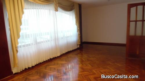 MUNDO INMOBILIARIO RENTA APARTAMENTO ACCESIBLE A LA DIAGONAL DE LA ZONA 10