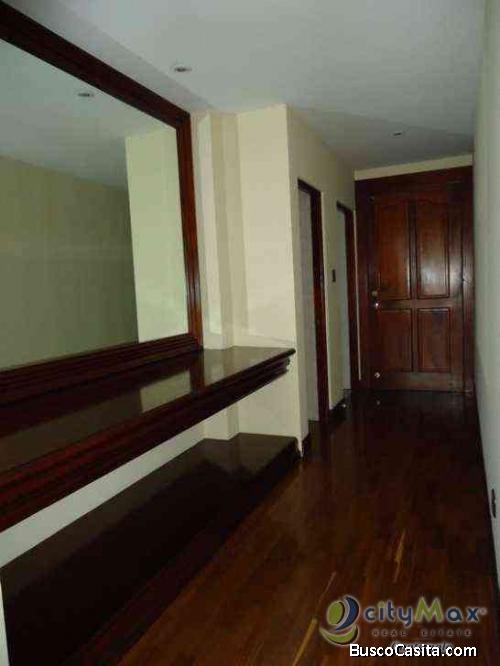 Alquilo Apartamento Con 175.00m2 En Zona 10 Paa-016-11-11-1; Idi: 61618