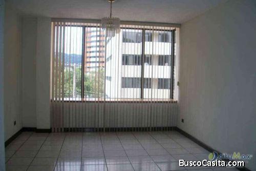 Alquilo Apartamento Con 125.00m2 En Zona 14 Paa-010-07-10; Idi: 61488