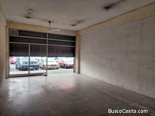 Local En Renta Centro Comercial Montserrat Z. 4 Mixco  ; Idi: 139413