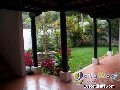 Venta De Casa A Pocos Minutos Del Centro De Antigua G!; Idi: 70569