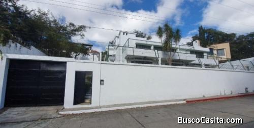 Casa En Venta O Renta Las Hojarascas Ideal Oficina; Idi: 126977