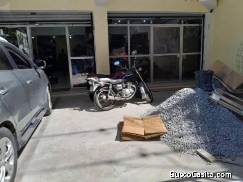 Local Comercial En Renta Zona 11 Frente A Miraflores; Idi: 139031