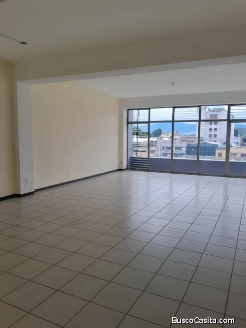 Oficina en renta en Edificio de zona 1