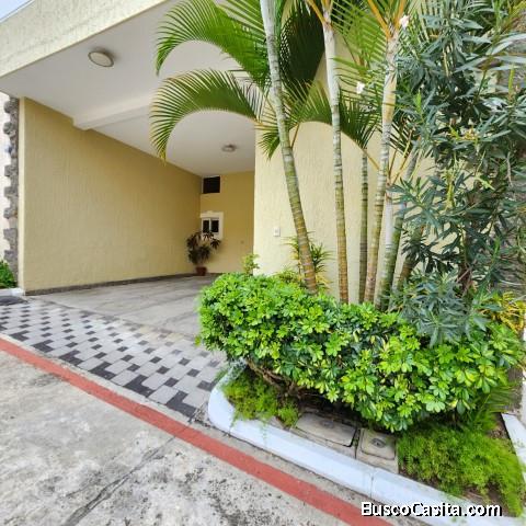 Casa En Venta San Cristóbal En Bulevar Principal; Idi: 139306