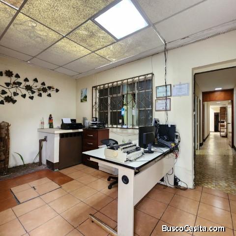 Casa En Venta Nueva Montserrat Zona 3 De Mixco, Garita; Idi: 138045
