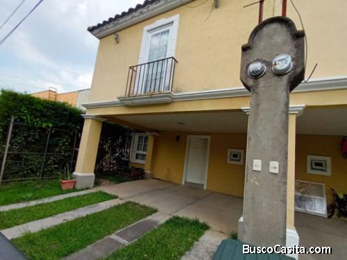 EN VENTA- Amplia casa en zona 5 Villa Nueva