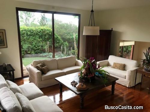 Residencia En Condominio En Venta Km. 16.5 Guatemala; Idi: 110073