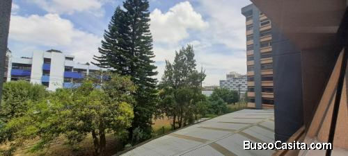 Oficina En Venta Gran Centro Comercial Zona 4 ; Idi: 133966