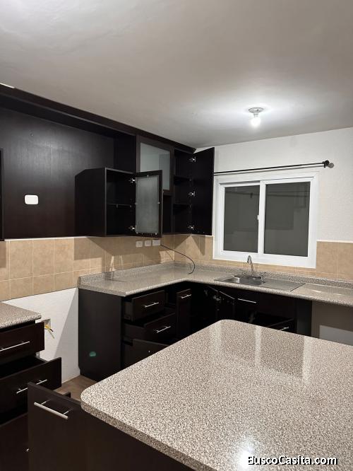 Casa en venta en villa Capelo, carretera a El Salvador