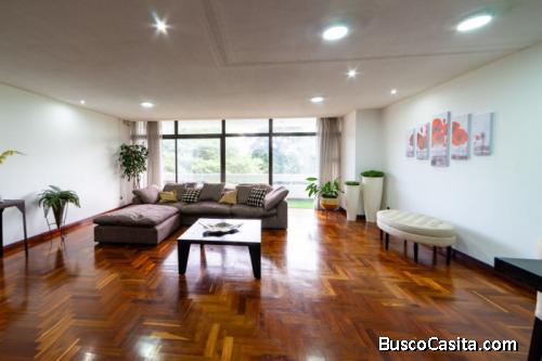 Apartamento En Renta En Edificio Villa Mayor, Zona 14; Idi: 140480