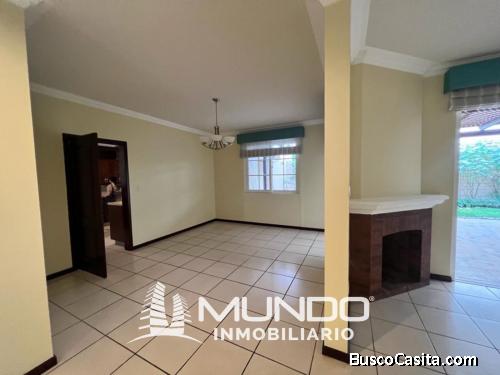 VILLAS DE ENTRE VERDES CASA EN RENTA C.S